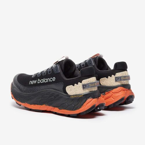 New Balance Fresh Foam X More v3 Trail Black Cayenne
