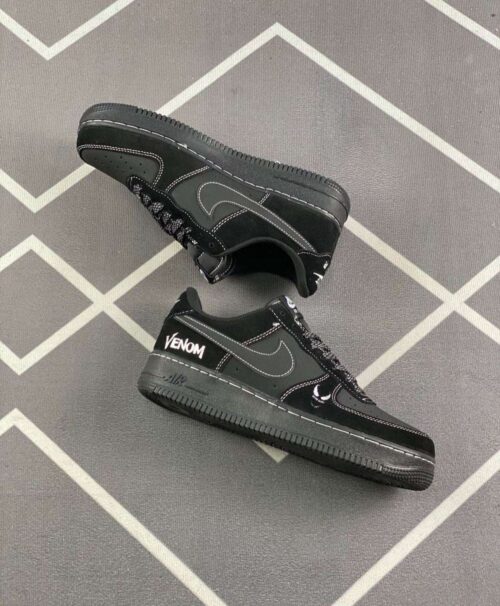 Nike Air Force 1’07 Black Venom